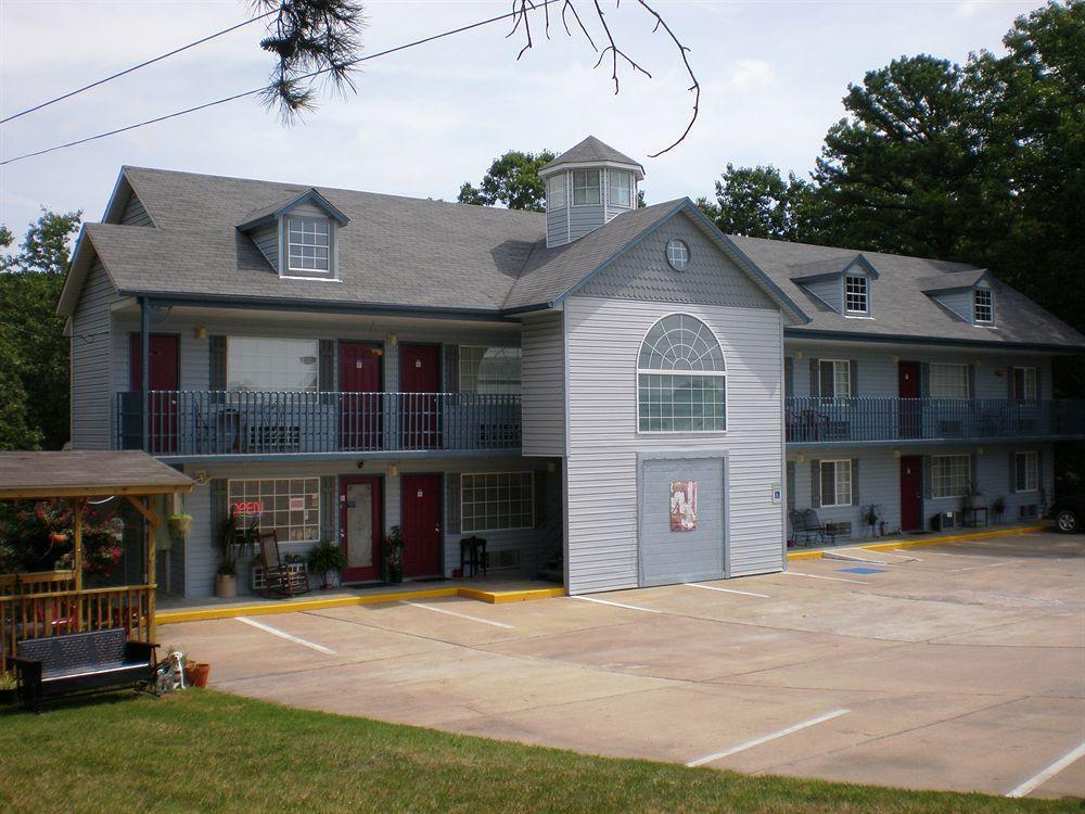 Eureka Suites Eureka Springs Buitenkant foto