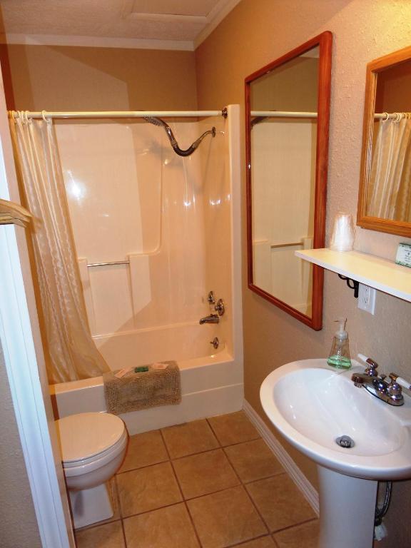 Eureka Suites Eureka Springs Kamer foto